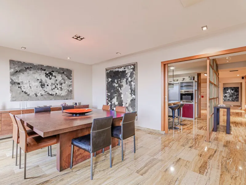 Apartment with direct views of Casa Batlló on Passeig de Gracia, Barcelona