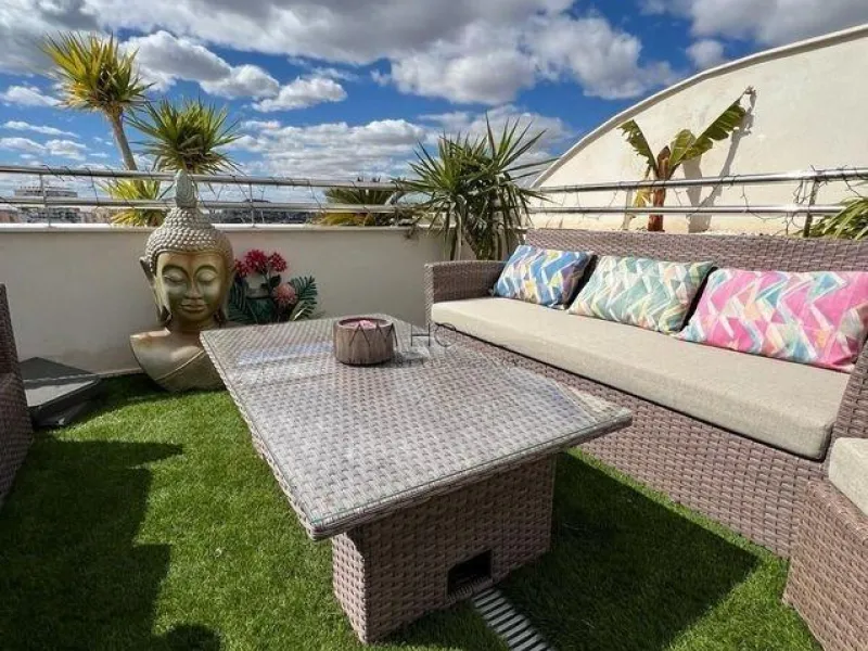 Exclusivo ático con vistas al mar en Pau 5 a 200 m de la playa