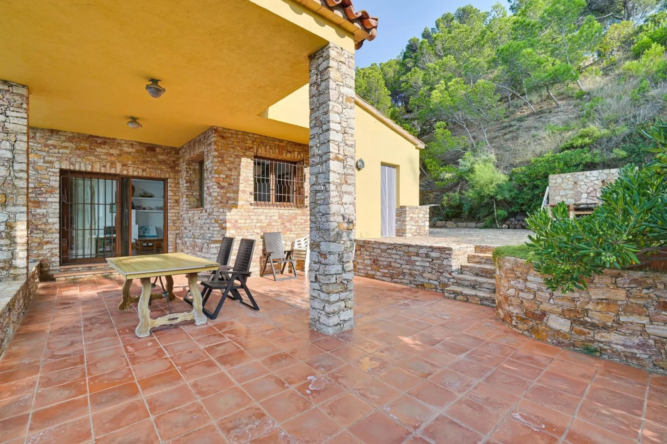 Exklusive Villa im mediterranen Stil mit Meerblick – Begur / Costa Brava
