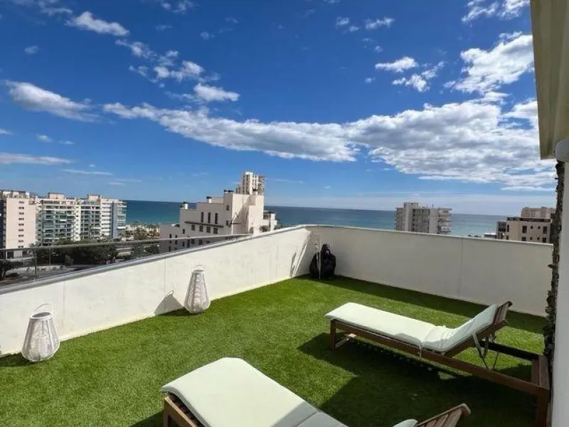 Exclusivo ático con vistas al mar en Pau 5 a 200 m de la playa