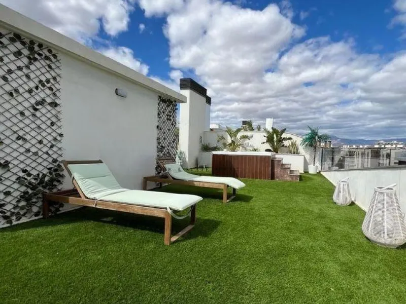 Exclusivo ático con vistas al mar en Pau 5 a 200 m de la playa