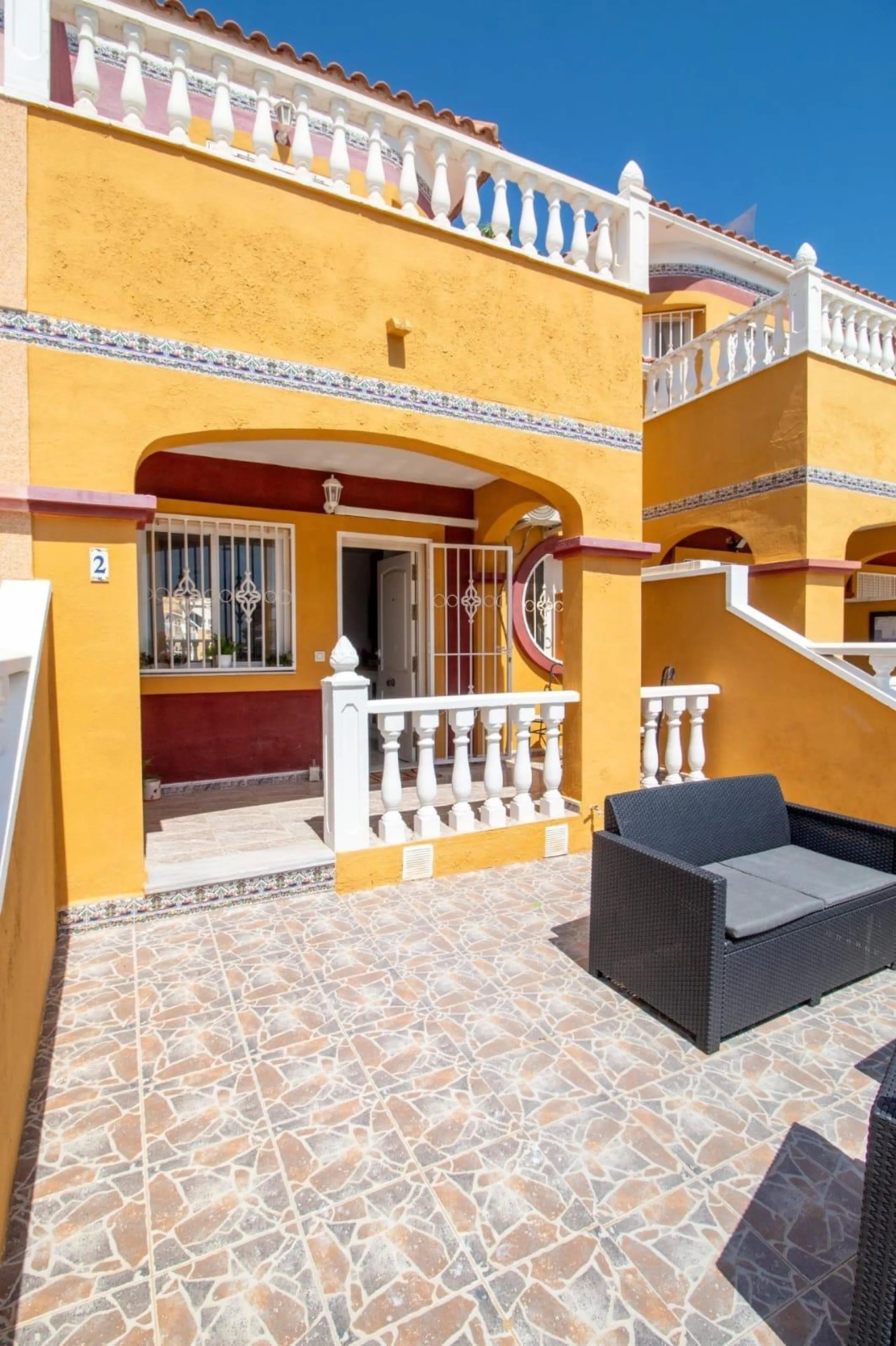 Charming East-Facing Townhouse in La Regia – 800 m to Cabo Roig Strip
