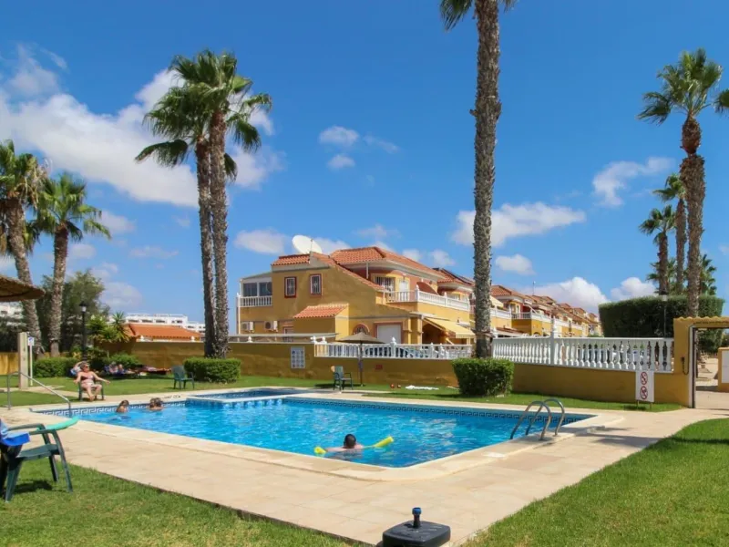 Charming East-Facing Townhouse in La Regia – 800 m to Cabo Roig Strip