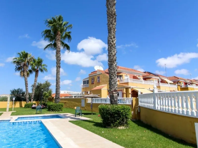 Charming East-Facing Townhouse in La Regia – 800 m to Cabo Roig Strip