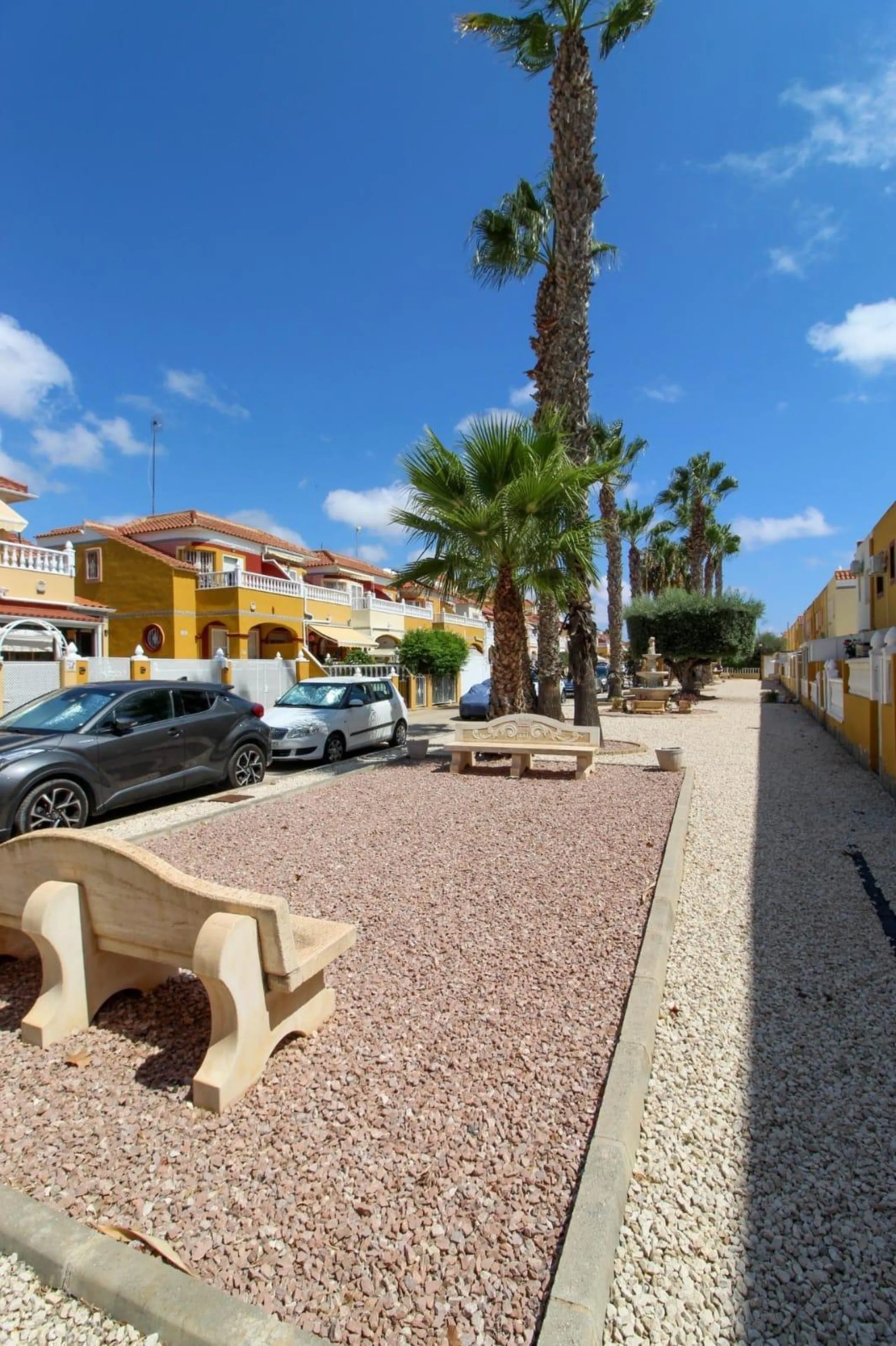 Charming East-Facing Townhouse in La Regia – 800 m to Cabo Roig Strip