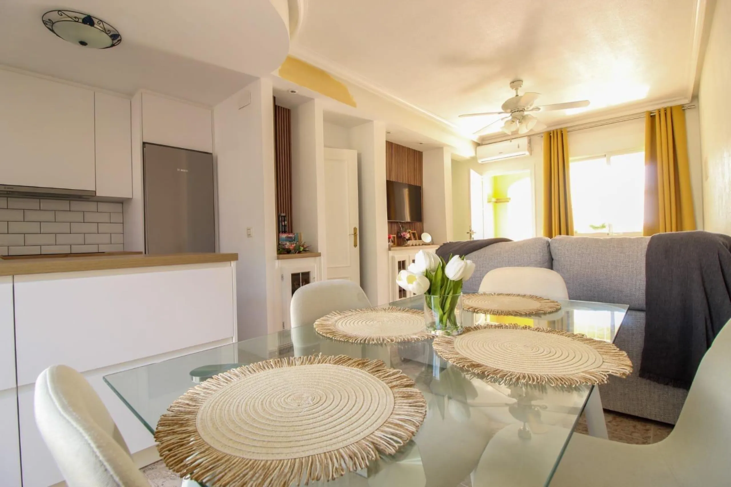 Charming East-Facing Townhouse in La Regia – 800 m to Cabo Roig Strip