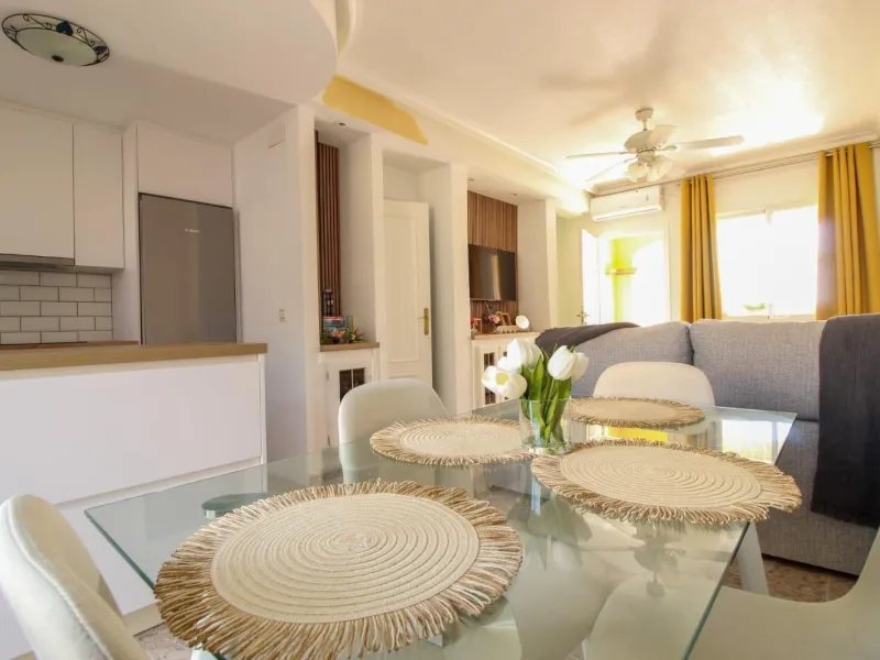 Charming East-Facing Townhouse in La Regia – 800 m to Cabo Roig Strip