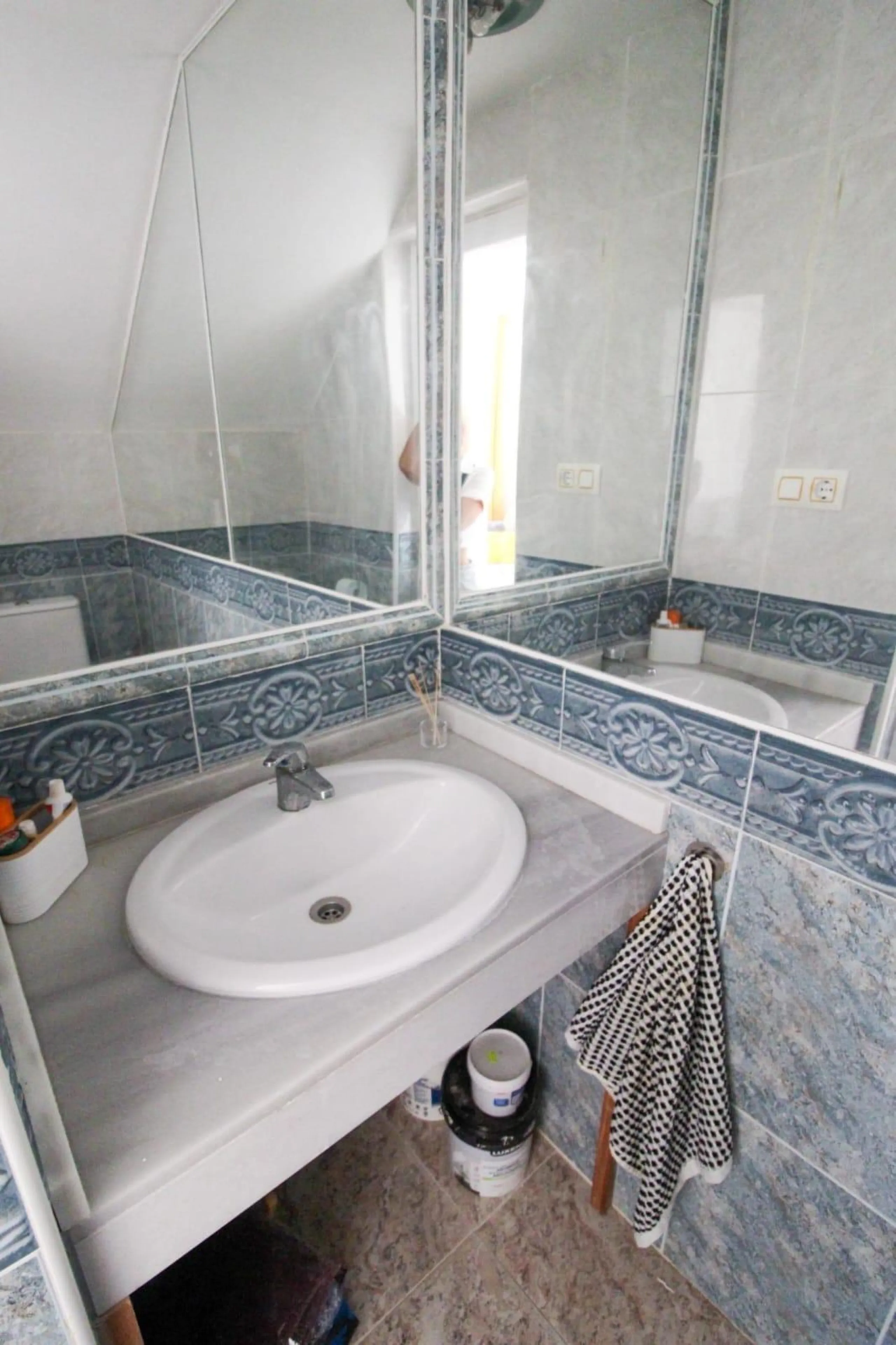 Charming East-Facing Townhouse in La Regia – 800 m to Cabo Roig Strip