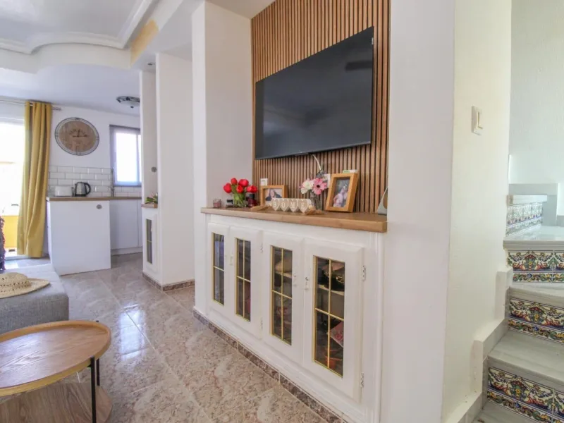 Charming East-Facing Townhouse in La Regia – 800 m to Cabo Roig Strip