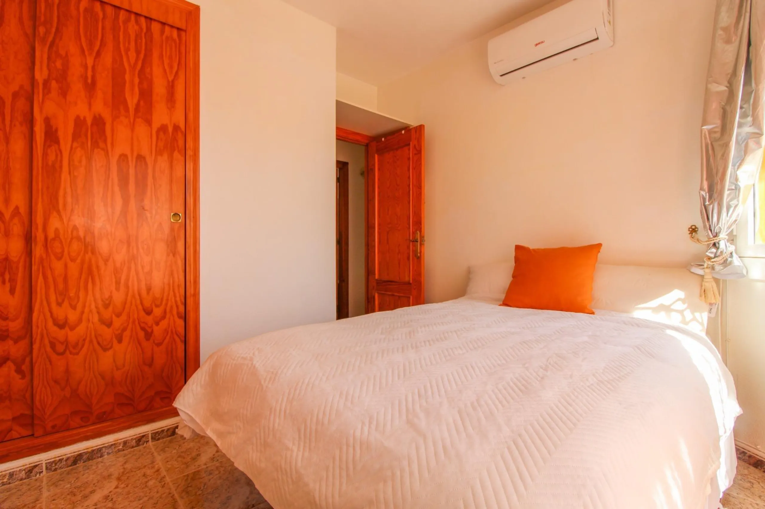 Charming East-Facing Townhouse in La Regia – 800 m to Cabo Roig Strip