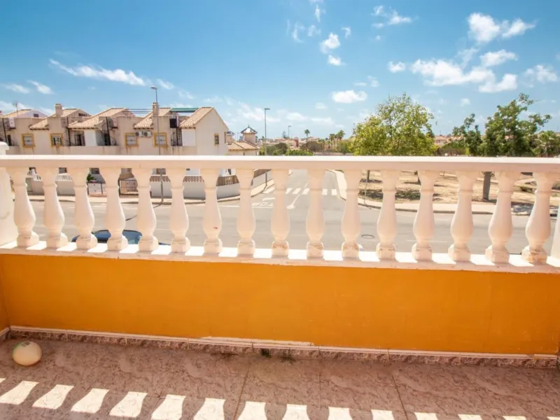 Charming East-Facing Townhouse in La Regia – 800 m to Cabo Roig Strip
