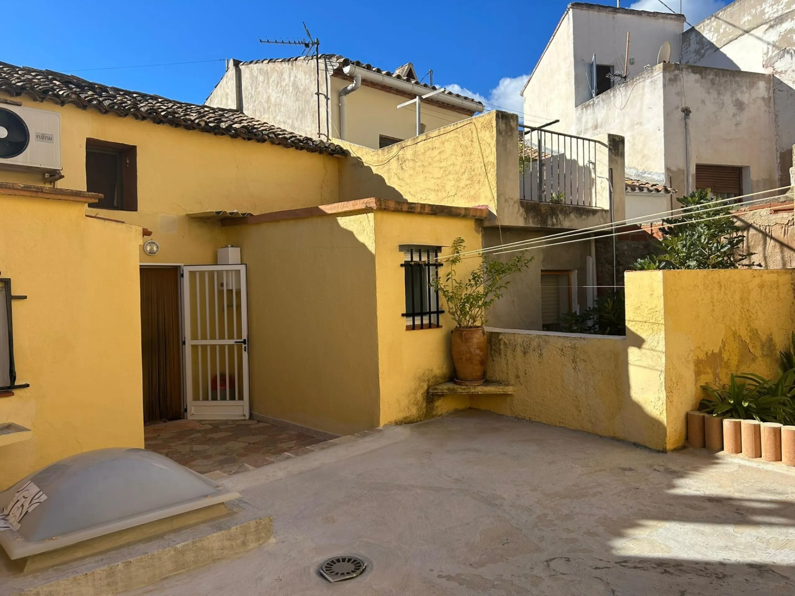 ✨ Unique Opportunity in Polop, Alicante!