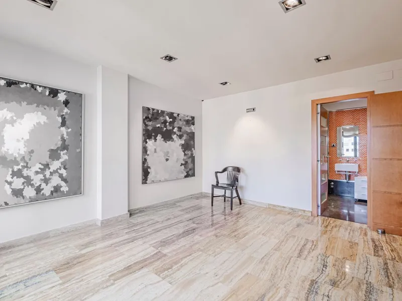 Apartment with direct views of Casa Batlló on Passeig de Gracia, Barcelona