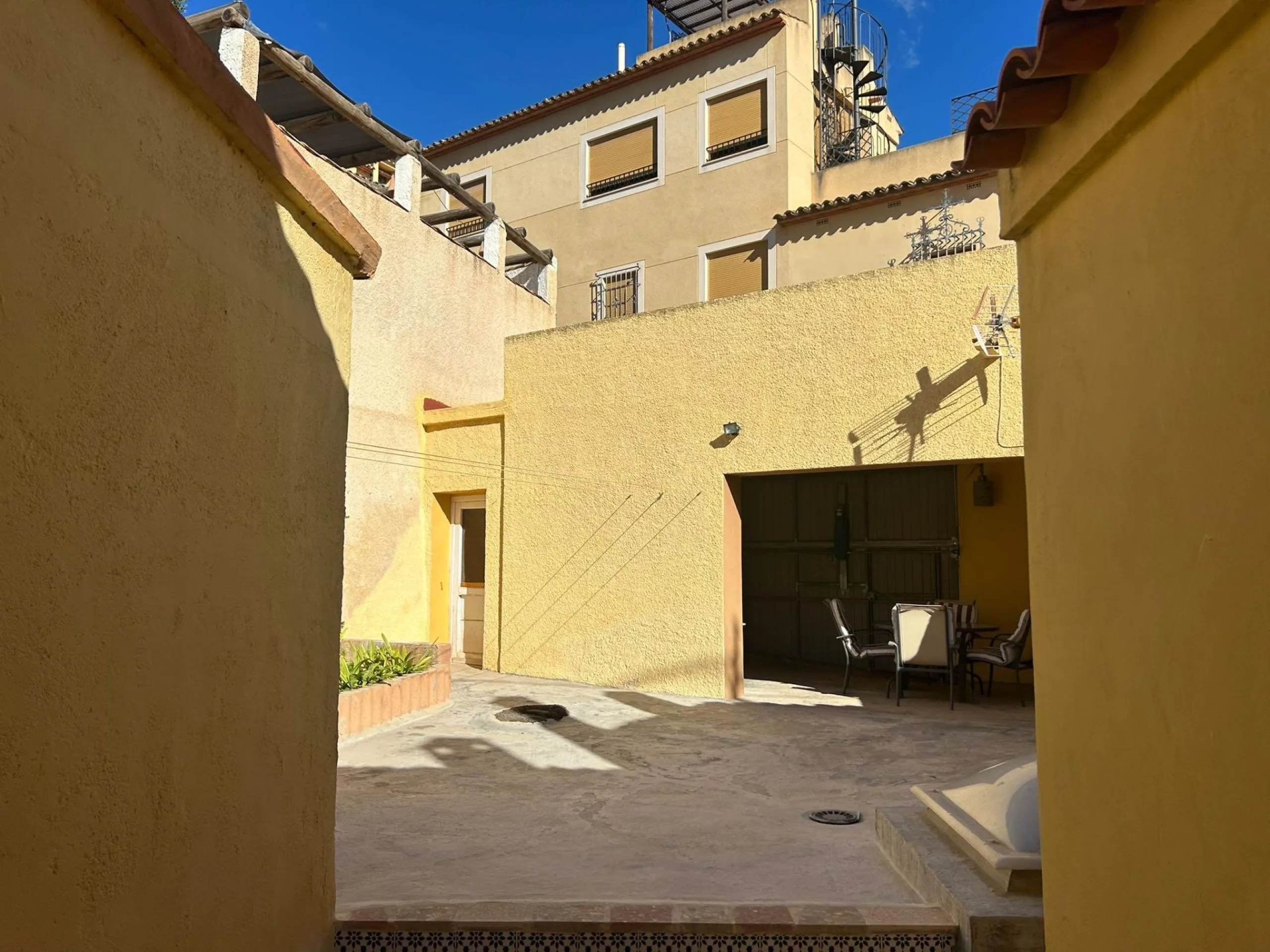 ✨ Unique Opportunity in Polop, Alicante!