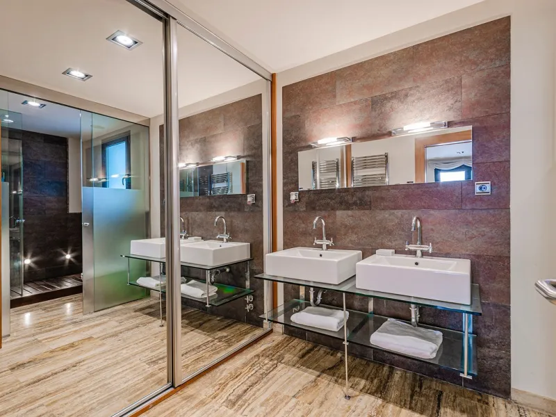 Apartment with direct views of Casa Batlló on Passeig de Gracia, Barcelona