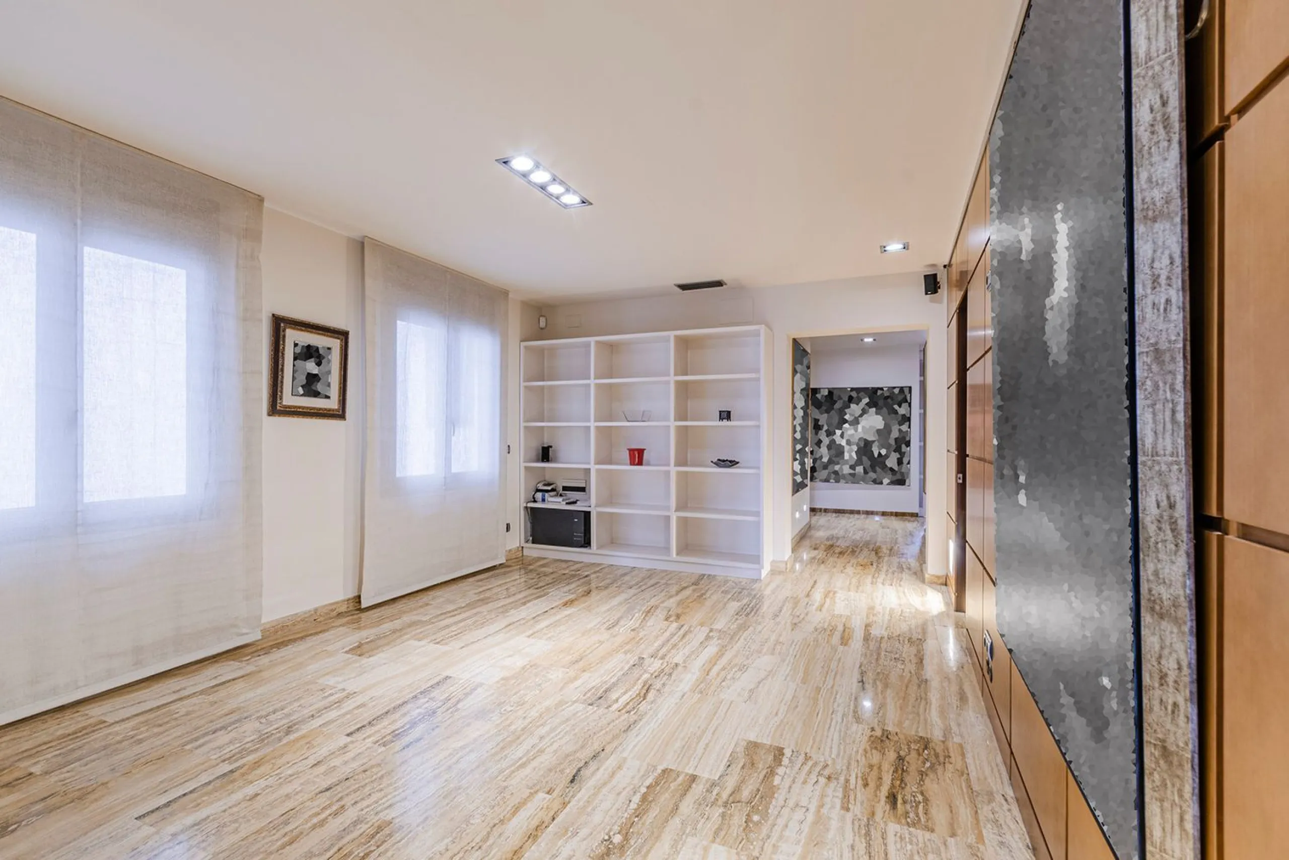 Apartment with direct views of Casa Batlló on Passeig de Gracia, Barcelona