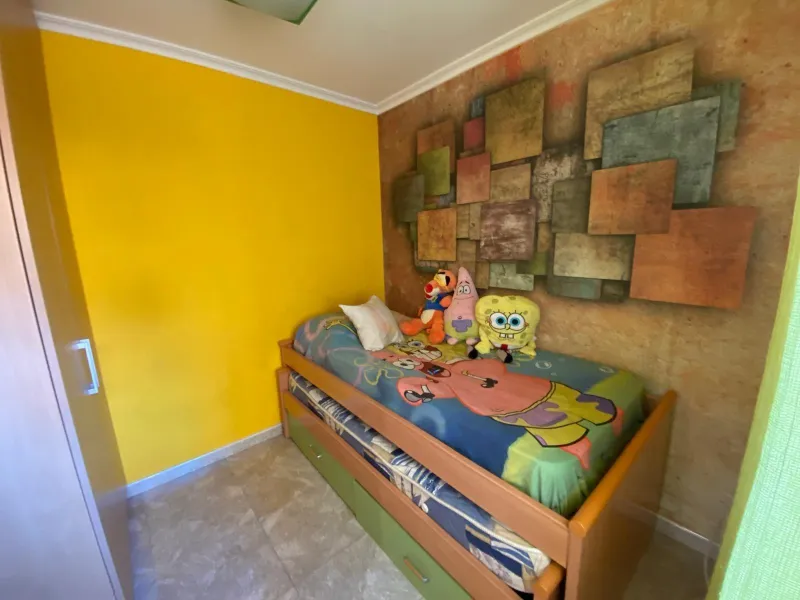 Apartamento con 2 dormitorios, 1 baño, 700 m. de la playa