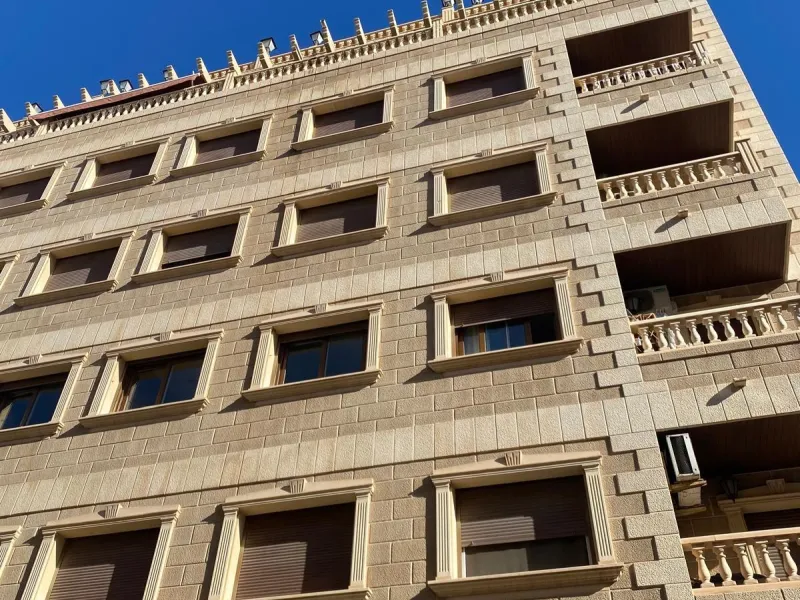 Apartamento con 2 dormitorios, 1 baño, 700 m. de la playa