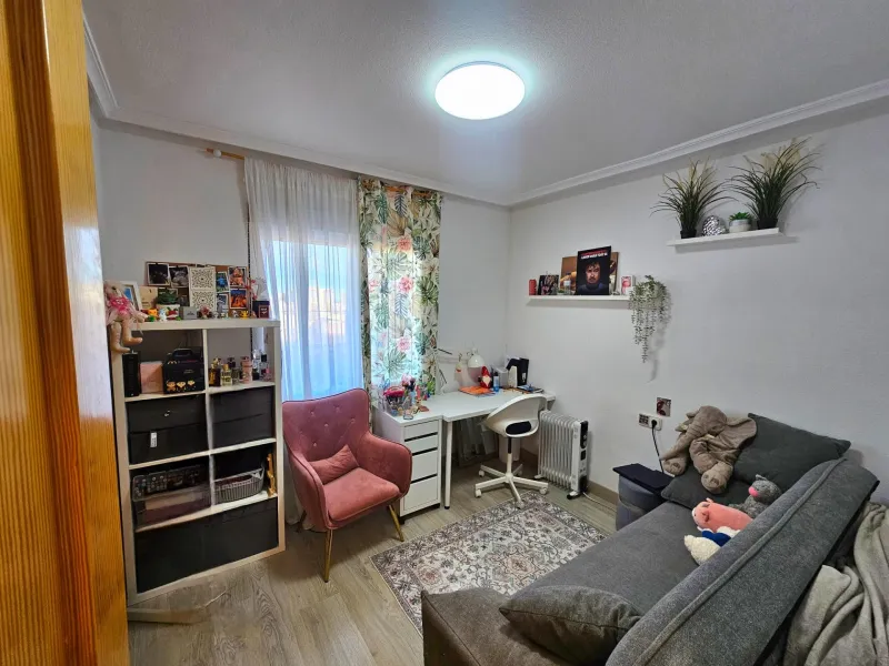 Modern Apartment in Torreblanca, Torrevieja - Ideal for Investment