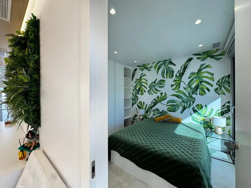 VILLA DE LUJO CON VISTAS AL MAR EN CAPMOAMOR CON 349 M2 DE CASA Y 503 DE PARCELA. 4 DORM. 6 BAÑOS. CON ASCENSOR.