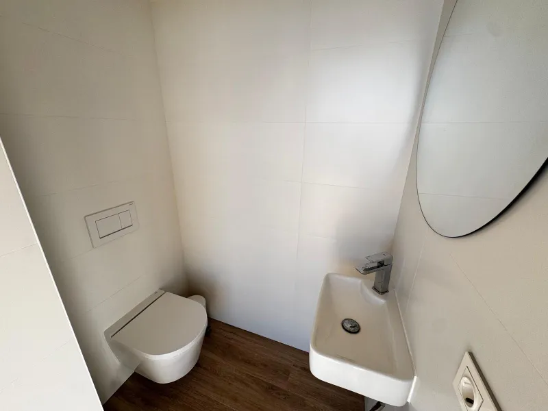 VILLA DE LUJO CON VISTAS AL MAR EN CAPMOAMOR CON 349 M2 DE CASA Y 503 DE PARCELA. 4 DORM. 6 BAÑOS. CON ASCENSOR.