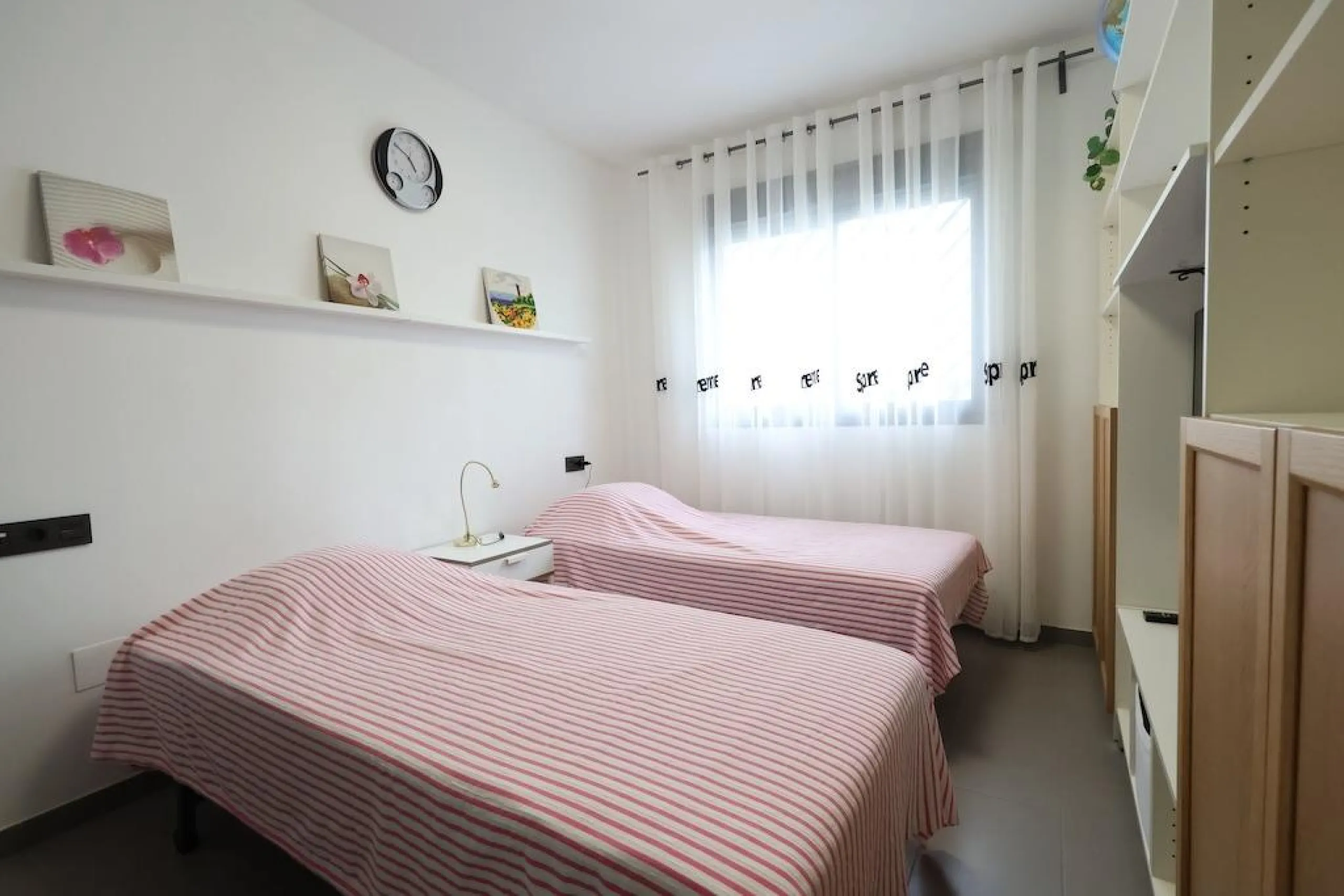 La Zenia, Oasis Beach II Residential