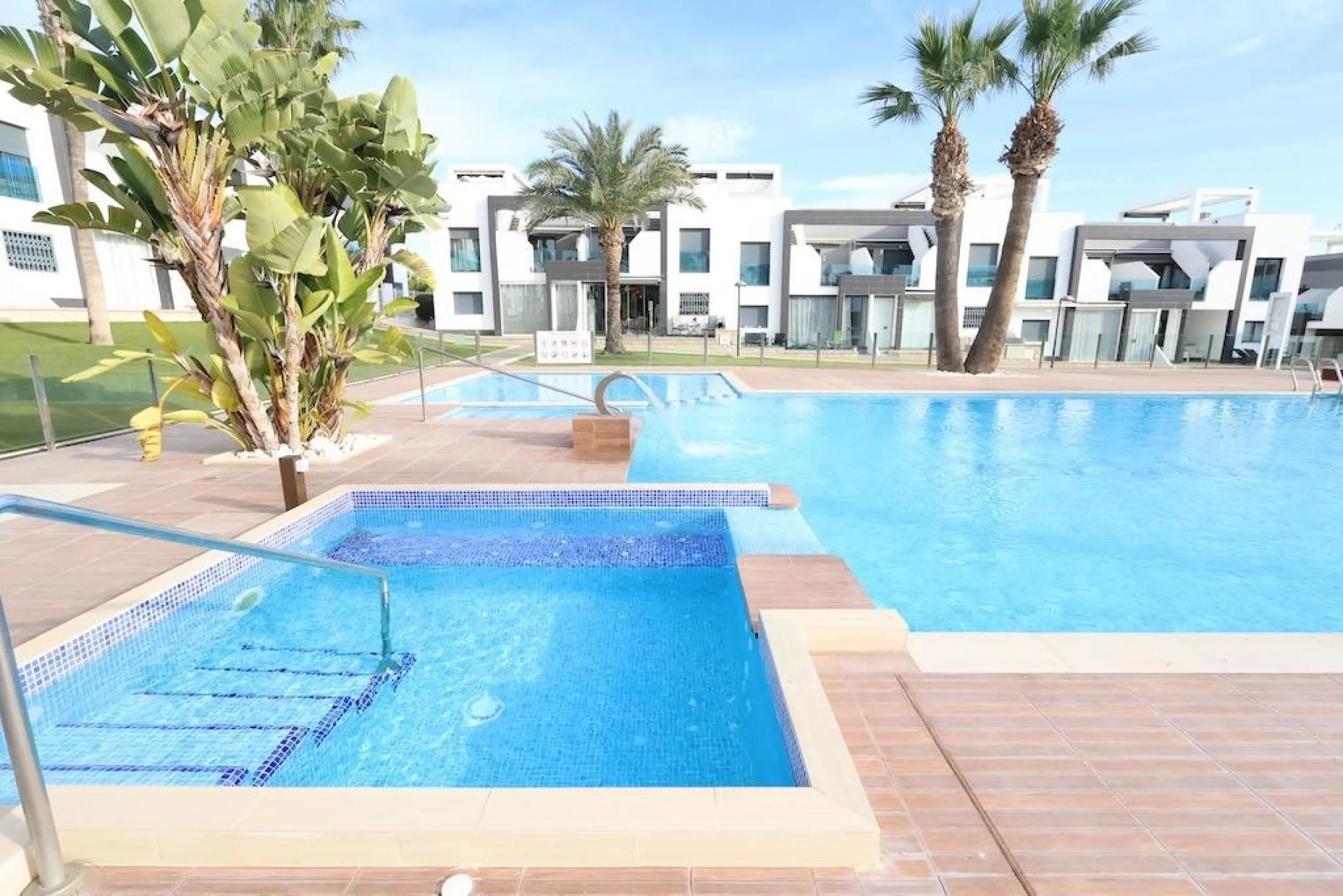 La Zenia, Oasis Beach II Residential