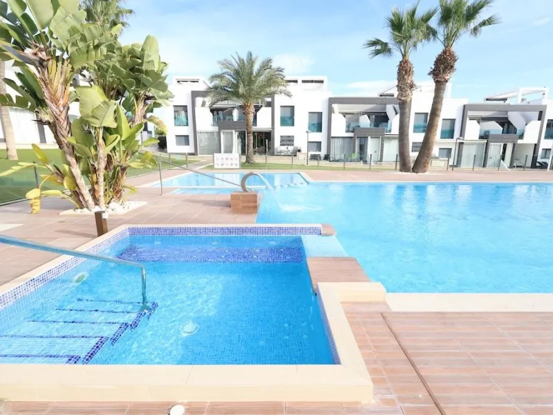 La Zenia, Oasis Beach II Residential