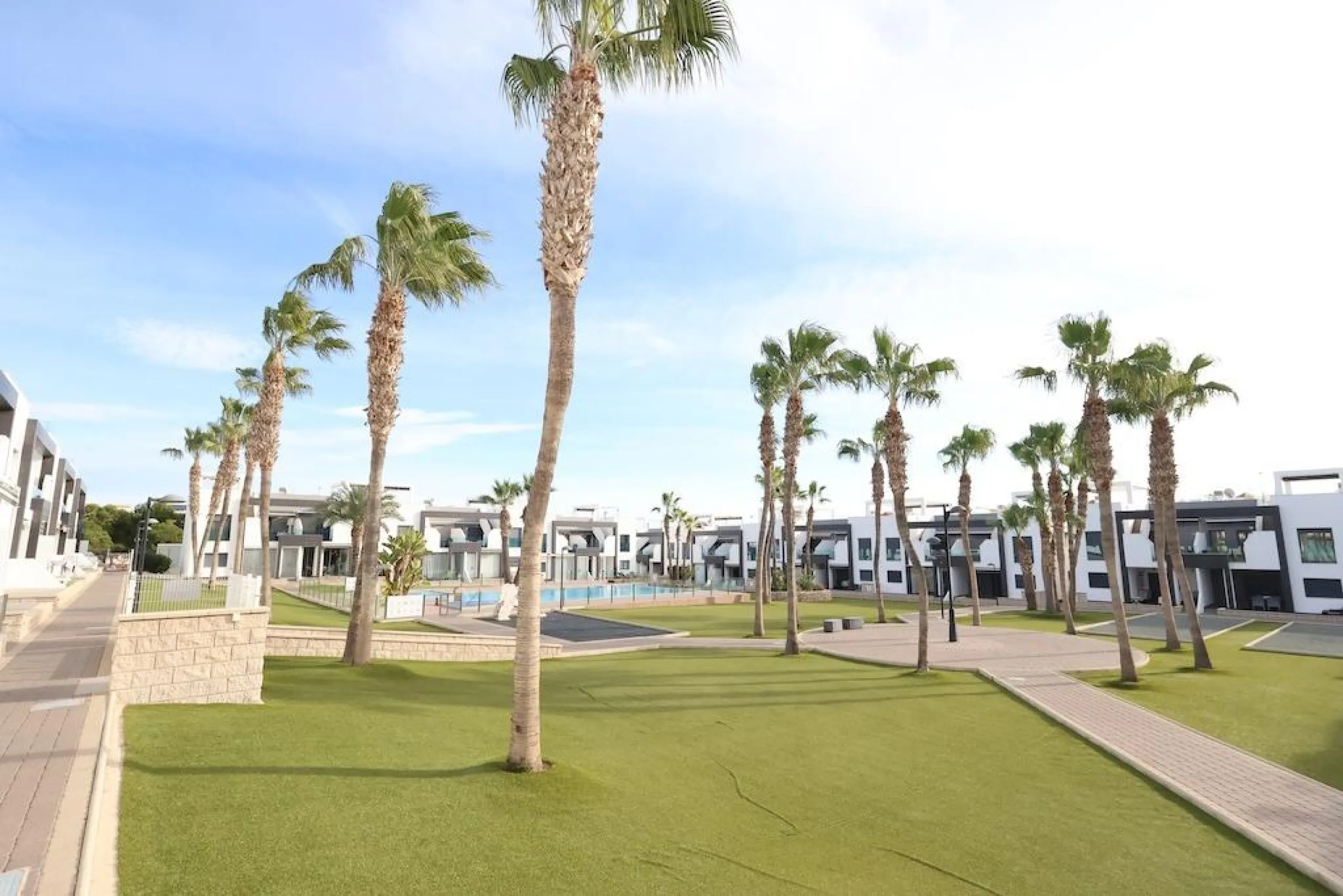 La Zenia, Oasis Beach II Residential