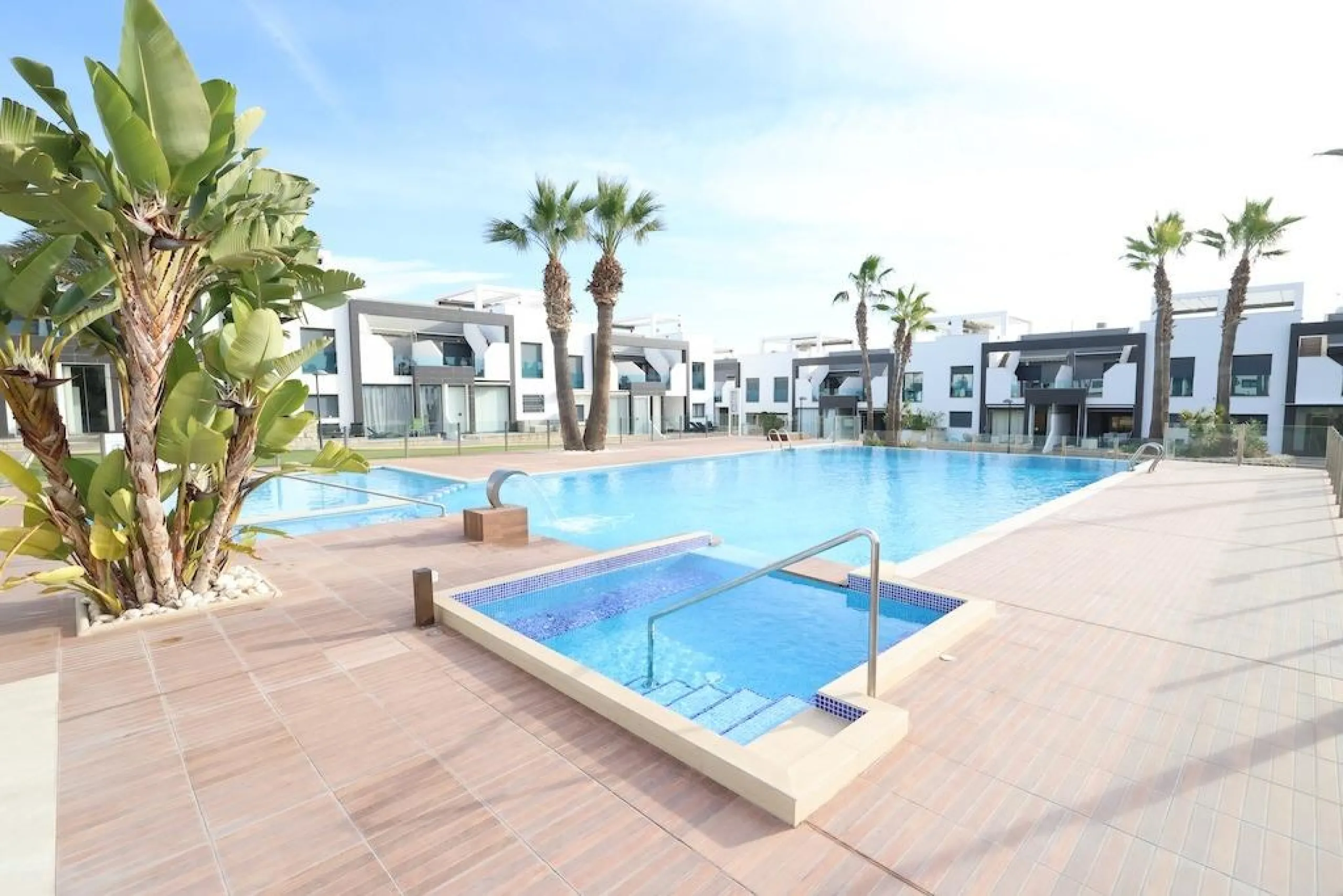 La Zenia, Oasis Beach II Residential