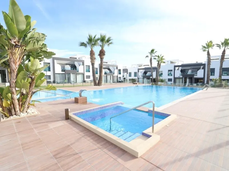 La Zenia, Oasis Beach II Residential