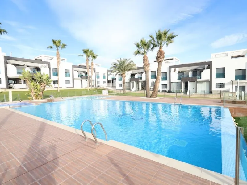 La Zenia, Oasis Beach II Residential