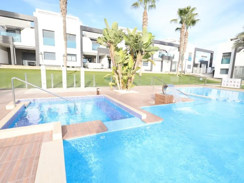 La Zenia, Oasis Beach II Residential
