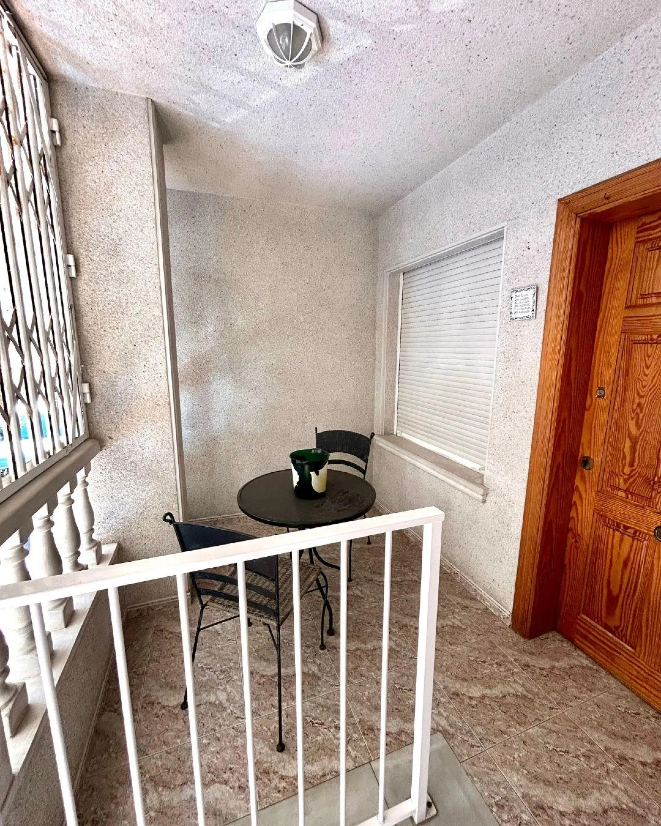 APARTAMENTO DE 3 DORM. 2 BAÑOS. CON SUPERFICIE DE 85 M2. (EDIFICIO GALEON) PLAYA A 400 METROS.