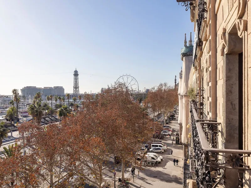 New-build apartment with sea views in Port Vell, Barcelona