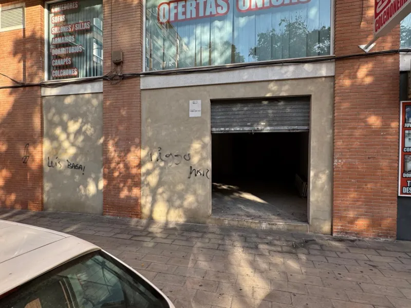 Spacious commercial premises in the heart of Altozano, Alicante