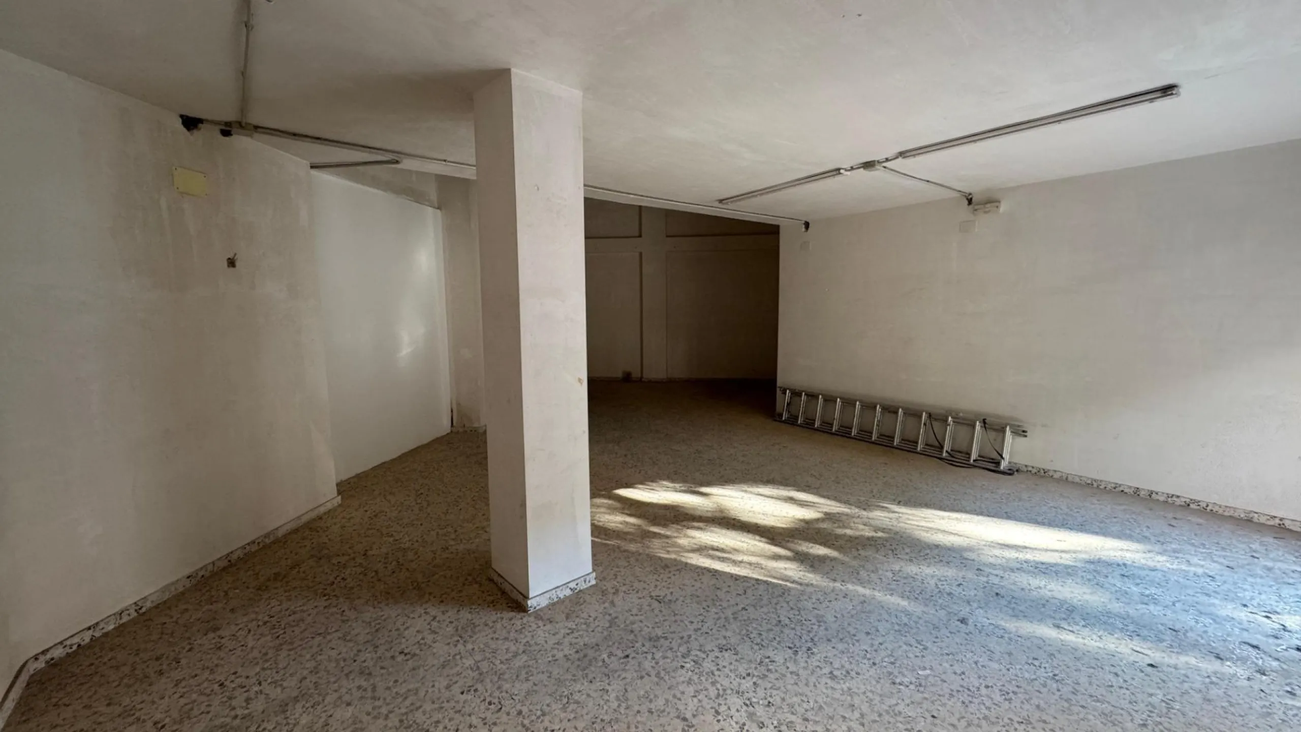 Spacious commercial premises in the heart of Altozano, Alicante