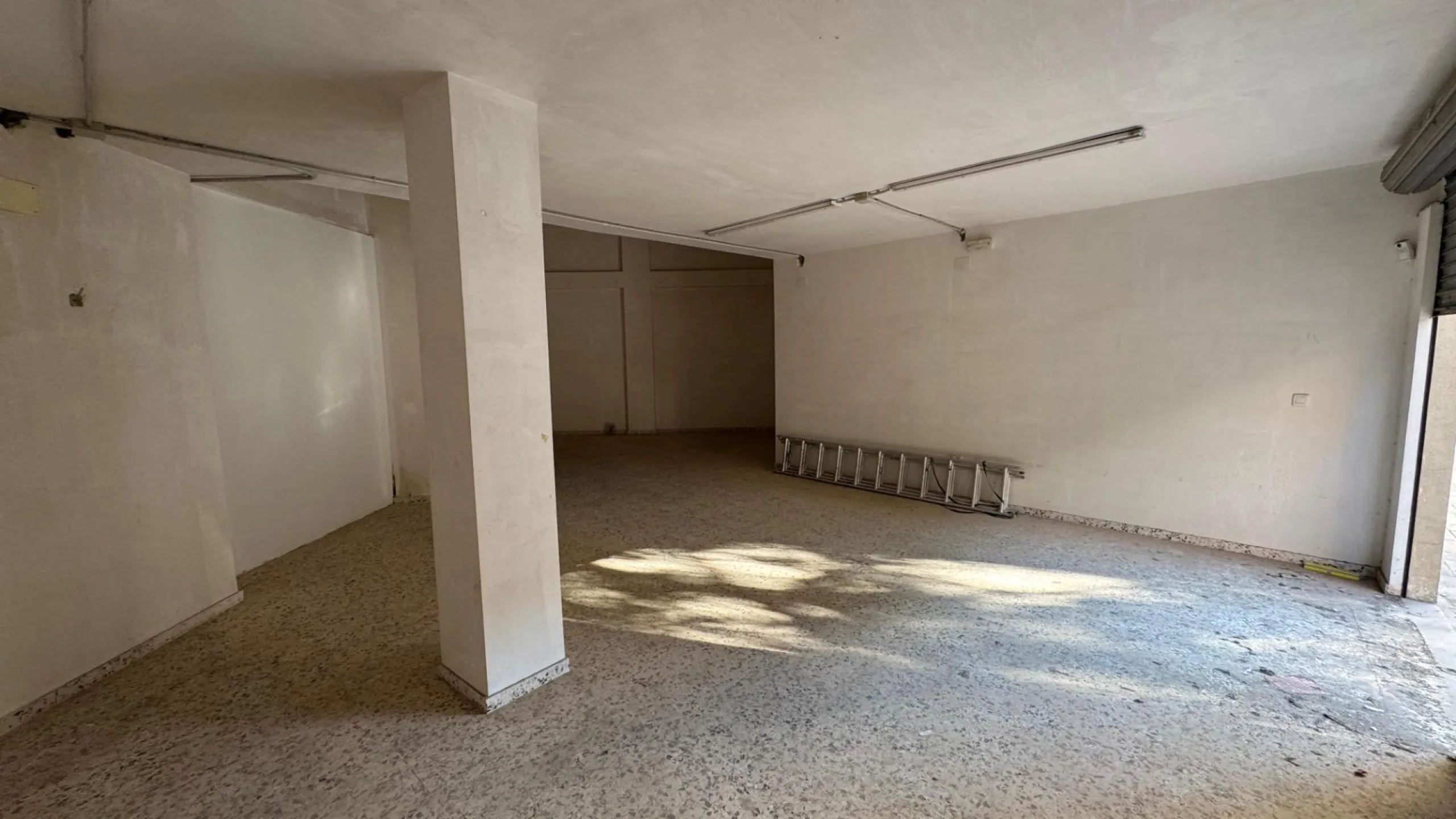 Spacious commercial premises in the heart of Altozano, Alicante