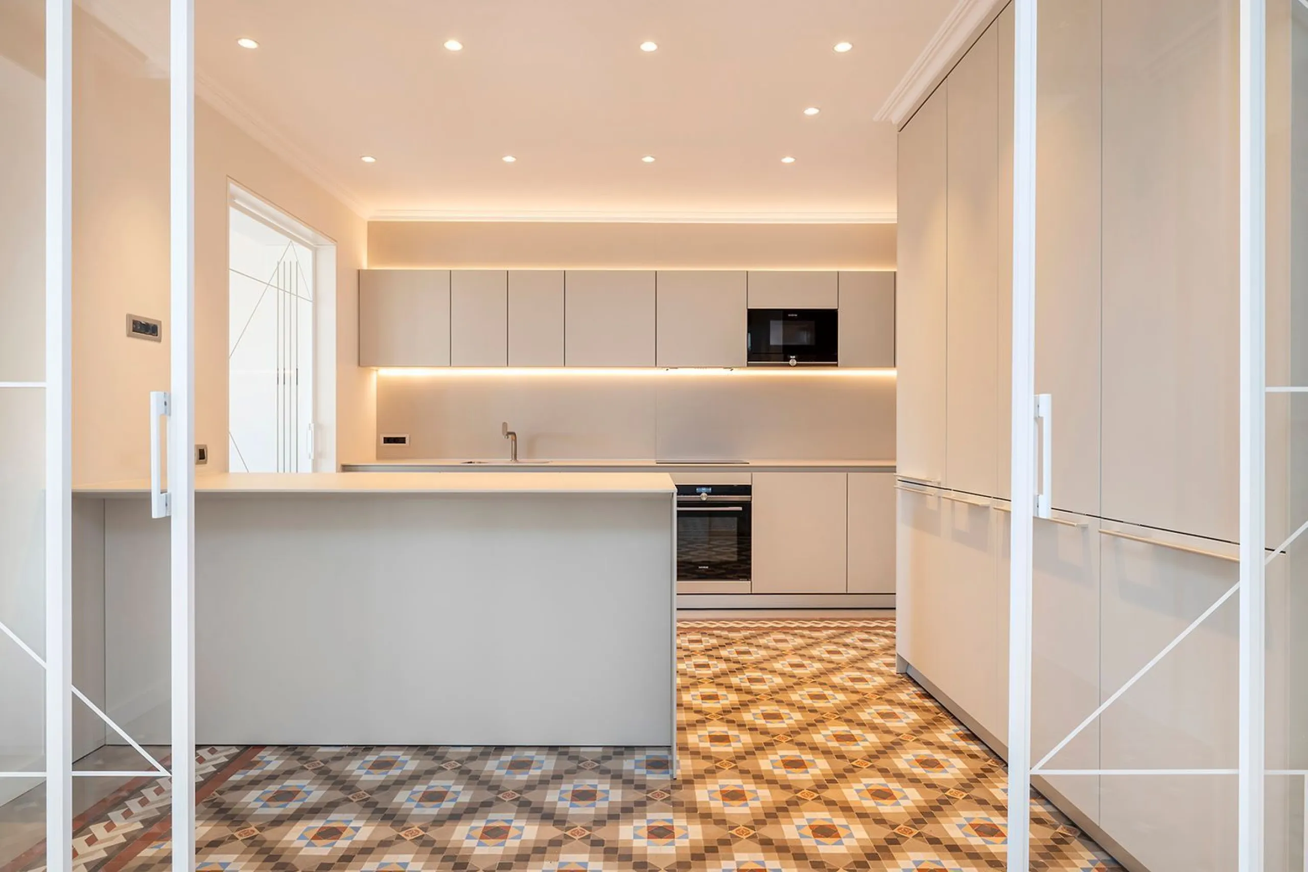 New-build apartment with sea views in Port Vell, Barcelona