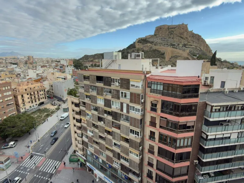 ALFONSO EL SABIO, PROPIEDAD CON VISTAS AL MAR Y AL CASTILLO