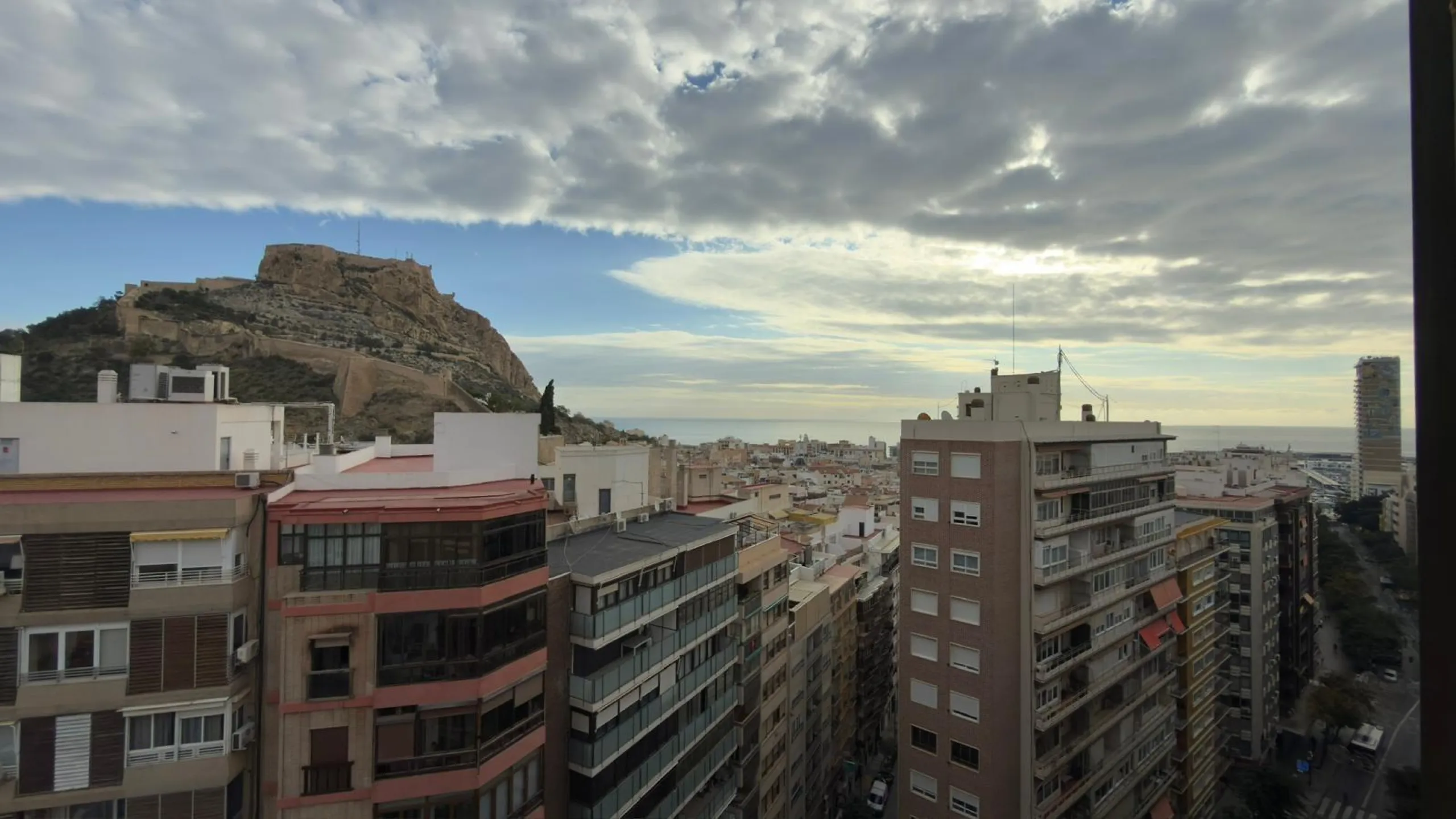 ALFONSO EL SABIO, PROPIEDAD CON VISTAS AL MAR Y AL CASTILLO