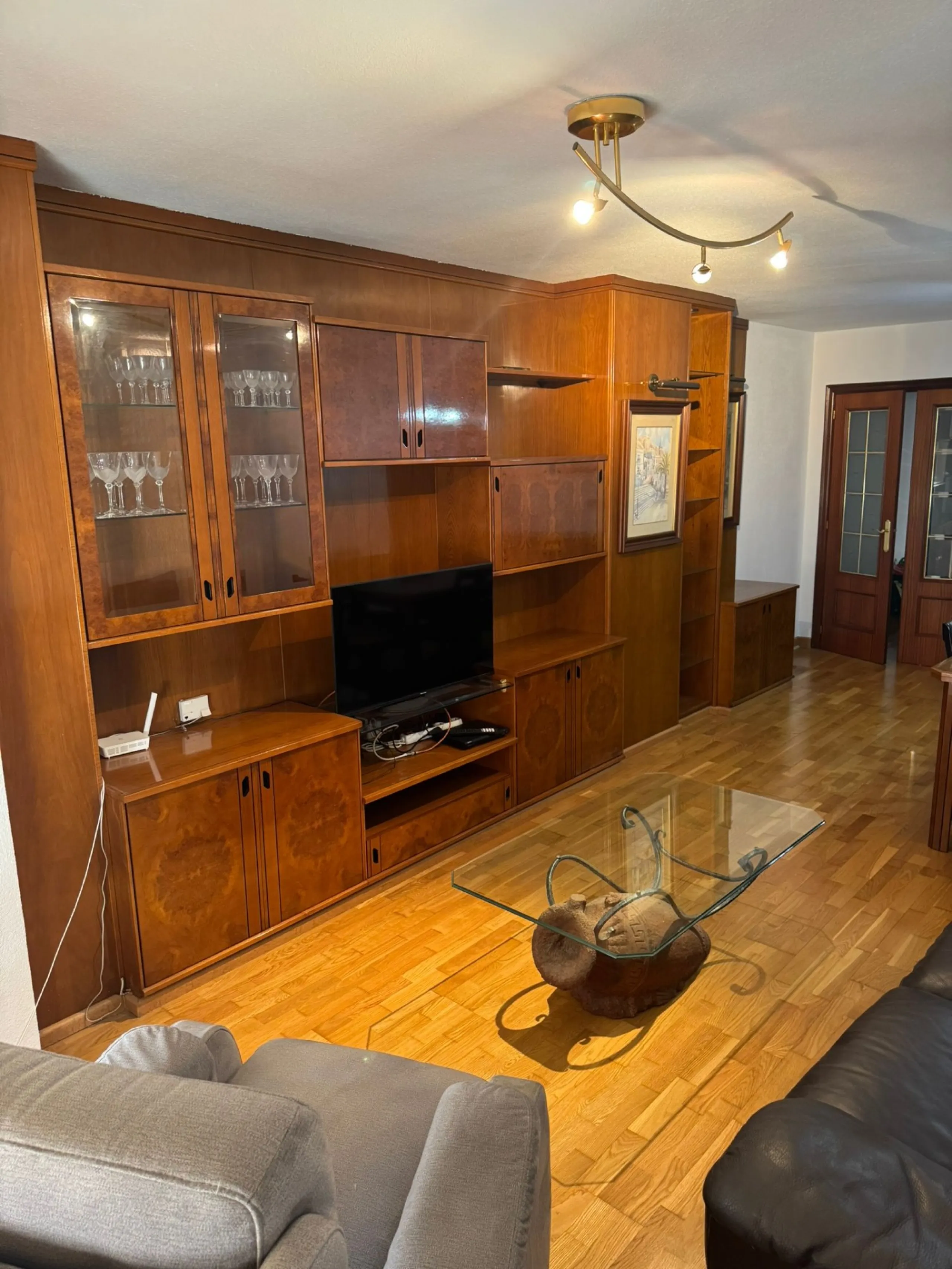 Spacious Apartment in Torrevieja Just 500 m from the Sea 🌊