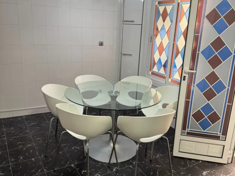 Spacious Apartment in Torrevieja Just 500 m from the Sea 🌊