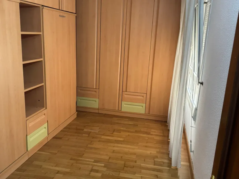 Spacious Apartment in Torrevieja Just 500 m from the Sea 🌊