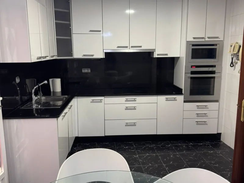Spacious Apartment in Torrevieja Just 500 m from the Sea 🌊