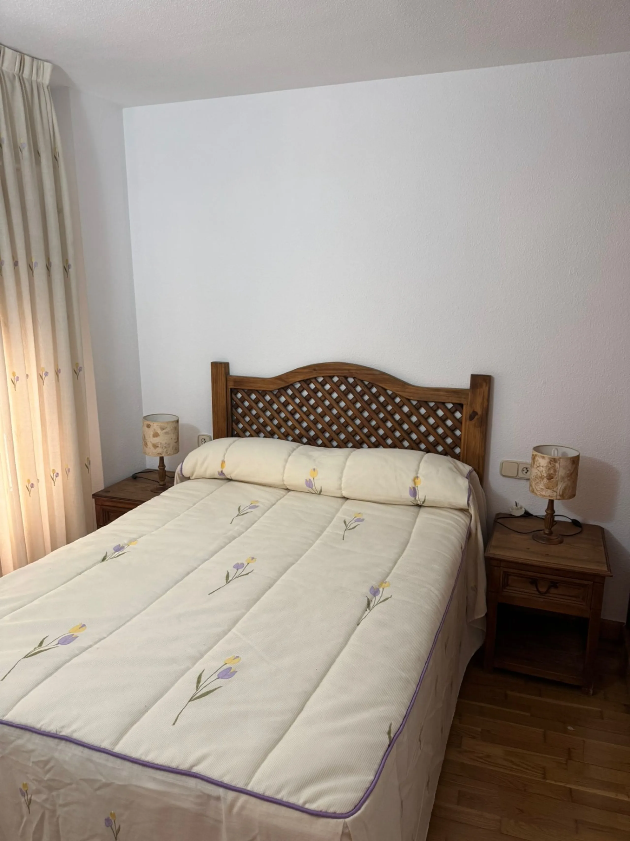 Spacious Apartment in Torrevieja Just 500 m from the Sea 🌊