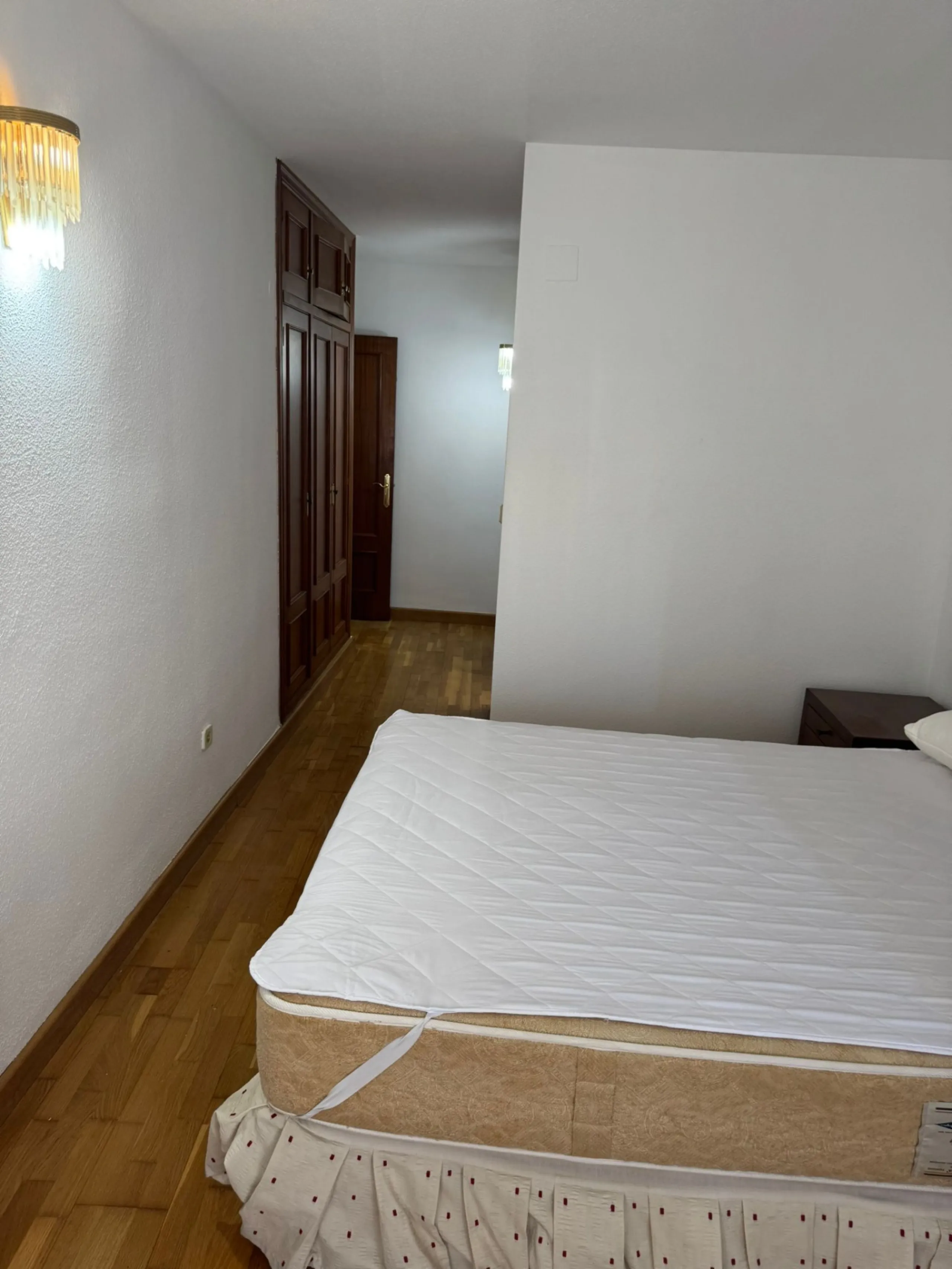 Spacious Apartment in Torrevieja Just 500 m from the Sea 🌊