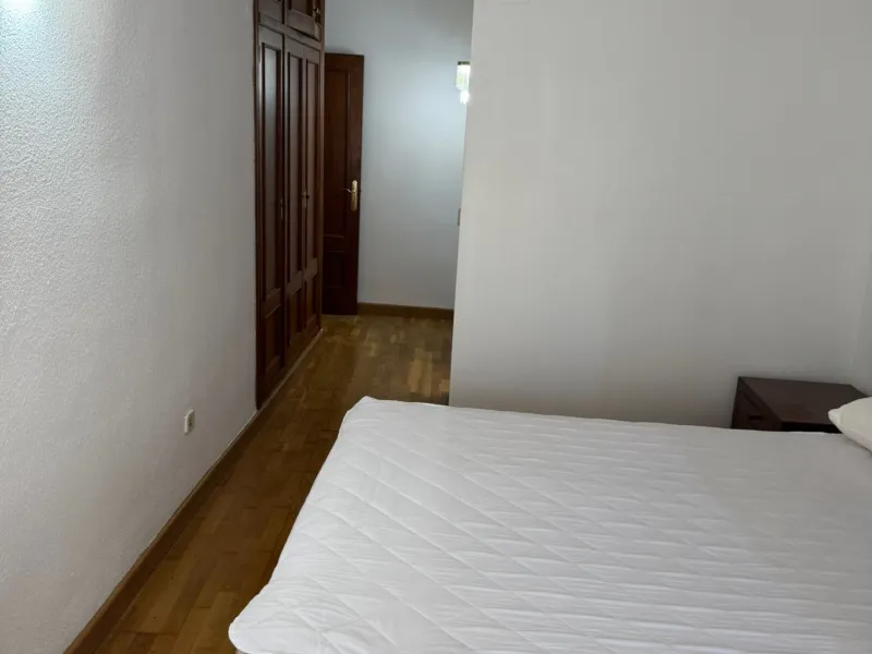 Spacious Apartment in Torrevieja Just 500 m from the Sea 🌊