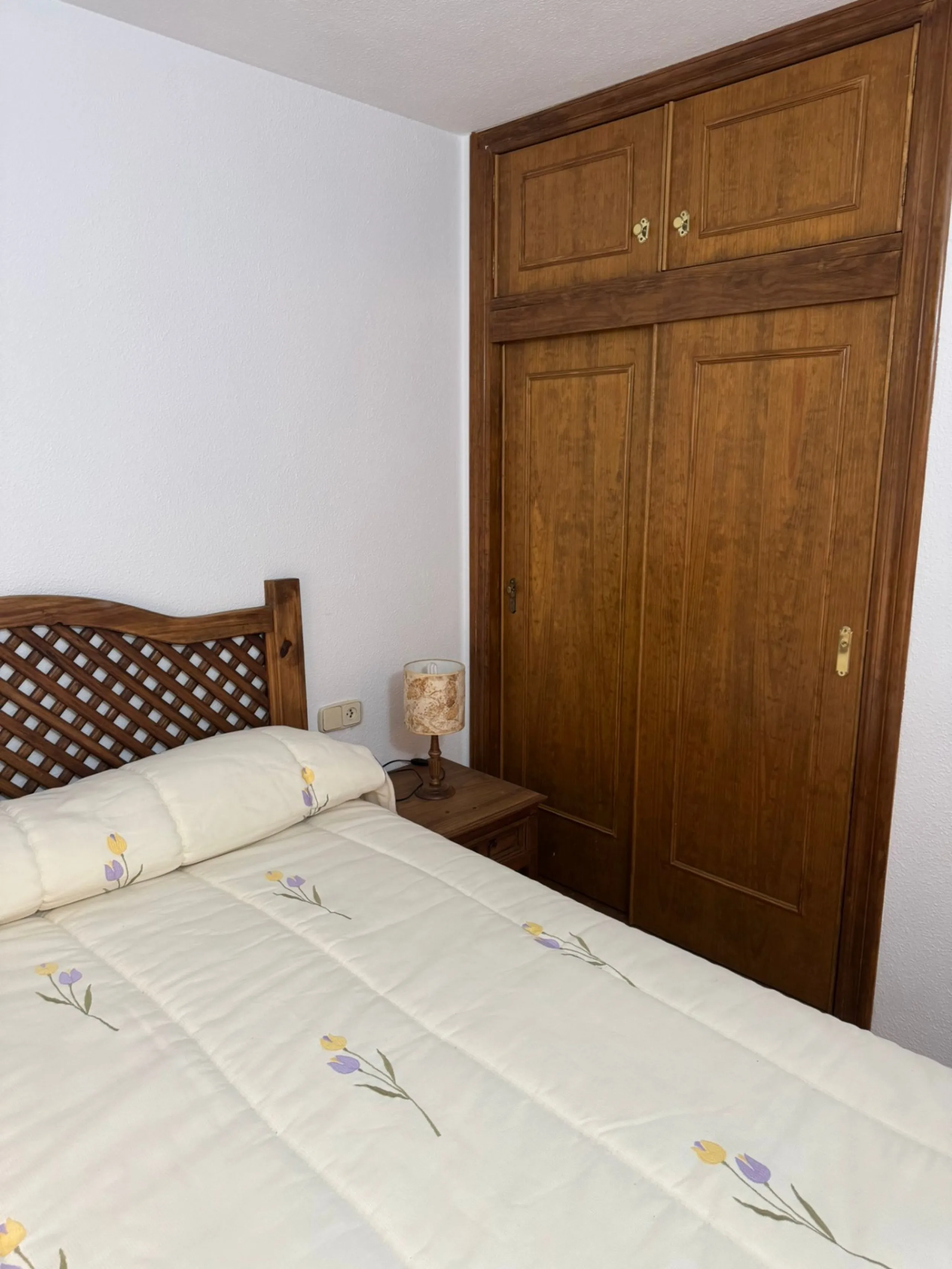 Spacious Apartment in Torrevieja Just 500 m from the Sea 🌊