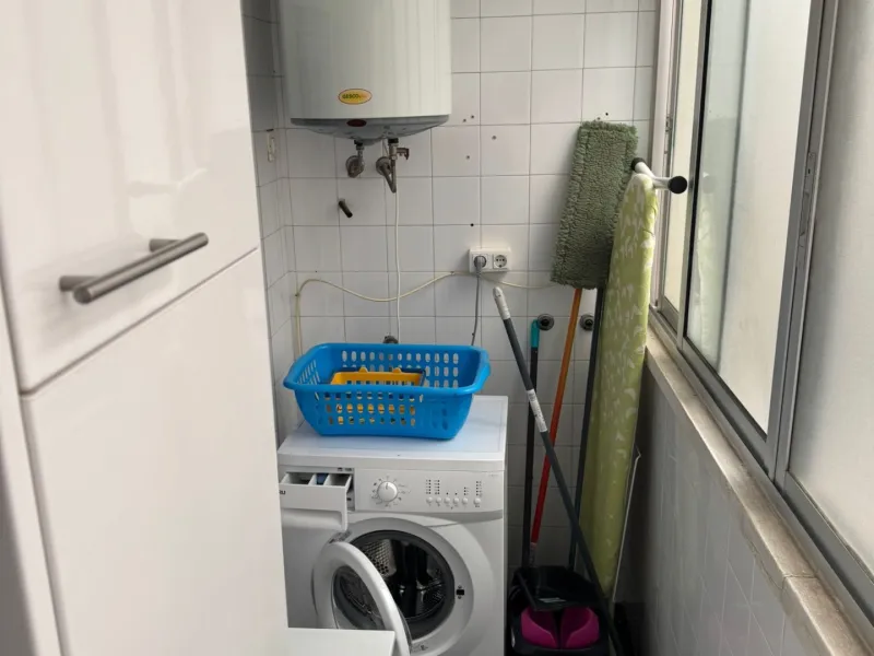 Spacious Apartment in Torrevieja Just 500 m from the Sea 🌊